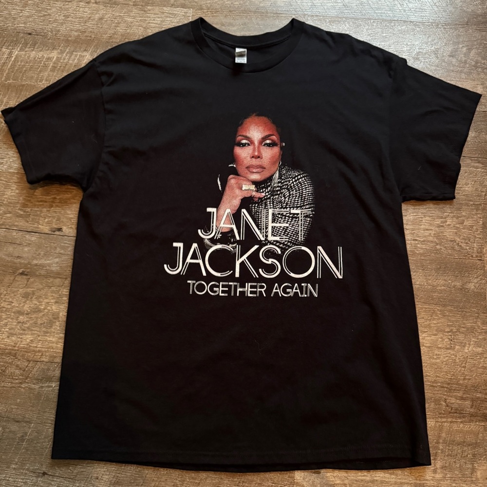 Janet Jackson Together Again 2023 Tour‎ T-shirt featuring Ludacris Unisex. XL
